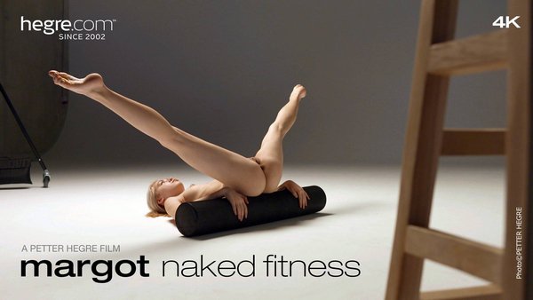 [Art] Margot - Naked Fitness