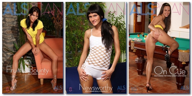 Suzie Carina - Photo & Video Pack 2004-2023 Suzie Carina - Photo & Video Pack 2004-2023