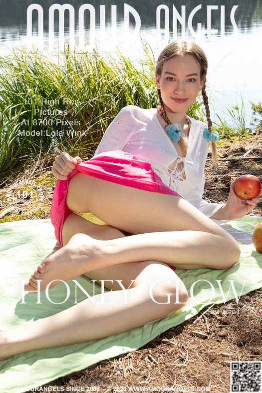 [AmourAngels] Lola Wink - Honey Glow